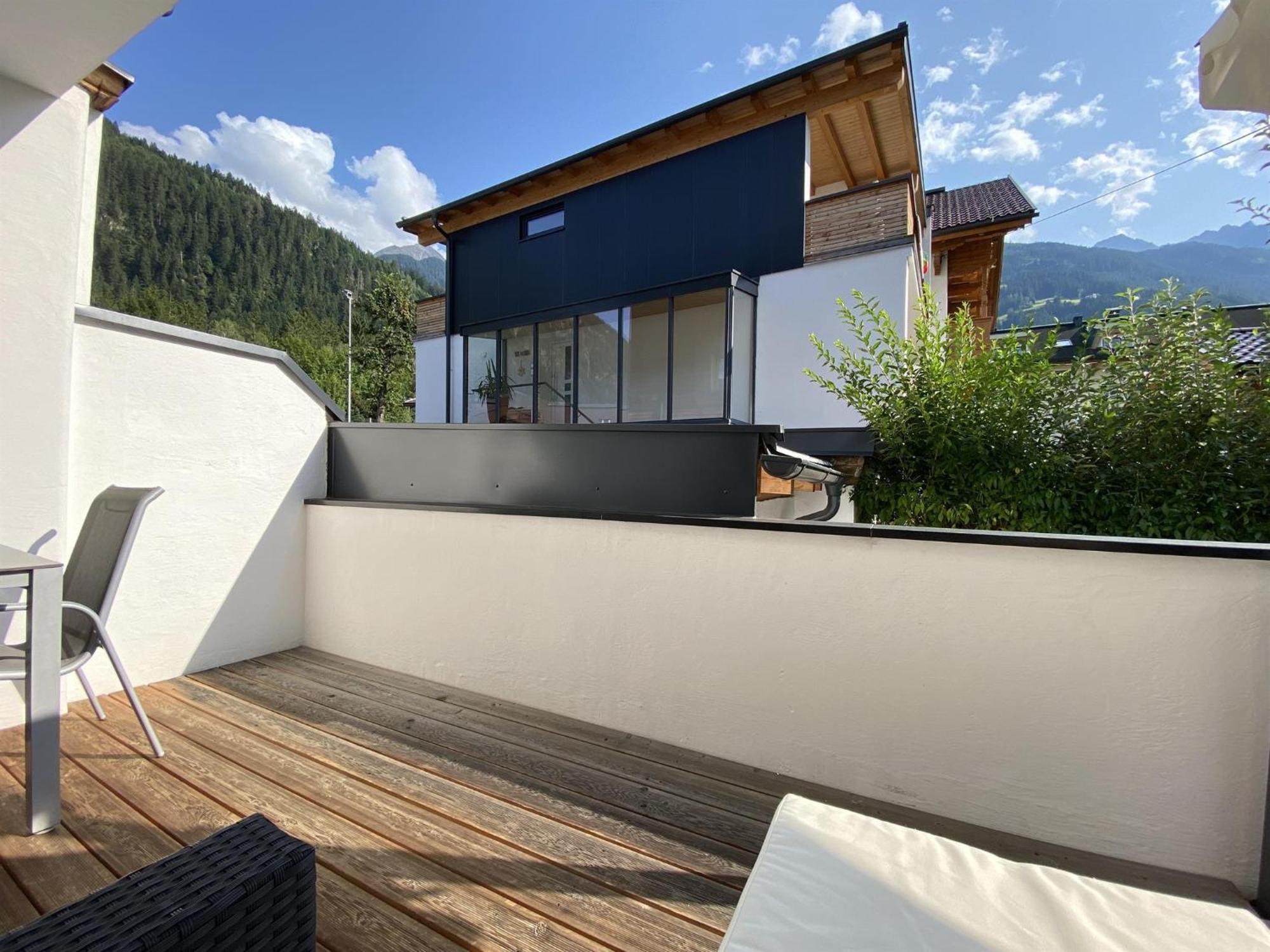Haus Wierer Mayrhofen Rum bild